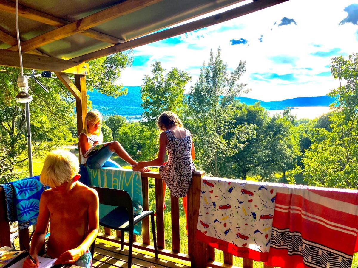 Les Bastides De Chanteraine Bungalows, Lodges & Spa Aiguines Bagian luar foto