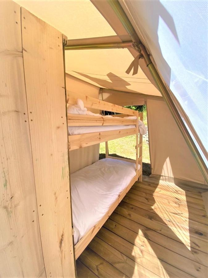 Les Bastides De Chanteraine Bungalows, Lodges & Spa Aiguines Bagian luar foto
