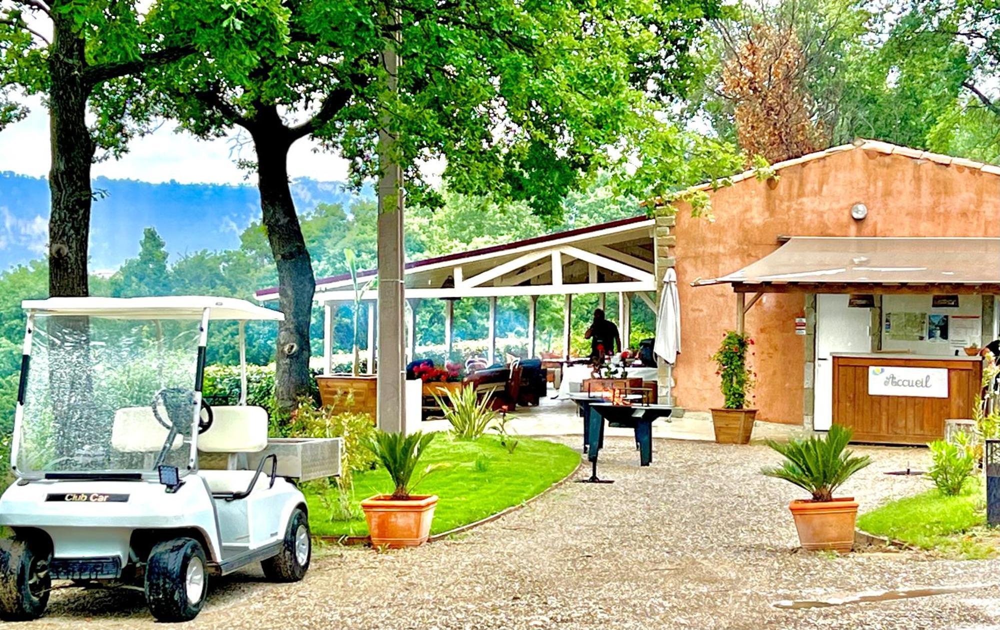 Les Bastides De Chanteraine Bungalows, Lodges & Spa Aiguines Bagian luar foto